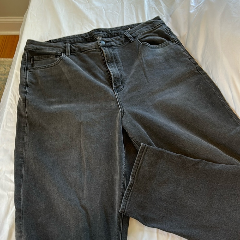 American eagle curvy mom Jean
